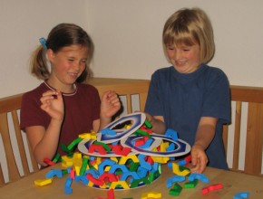 Bhaváti - Turmbau, Spiel, Karawanenspiel, Springbock, Hühnchenspiel